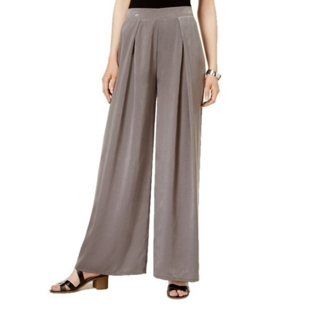 New Women’s Bar III Pleated Soft Pants Hazy Taupe